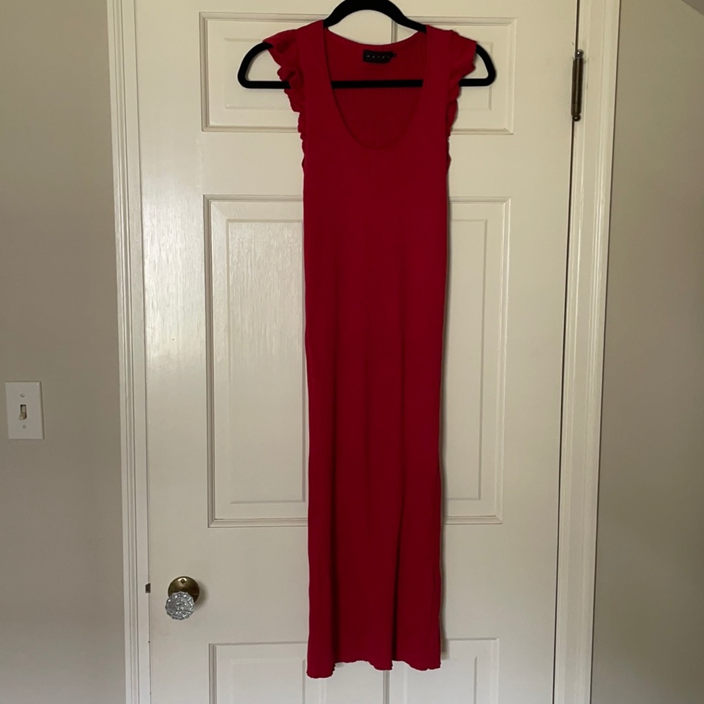 Beautiful Red Hatch Knit Dress